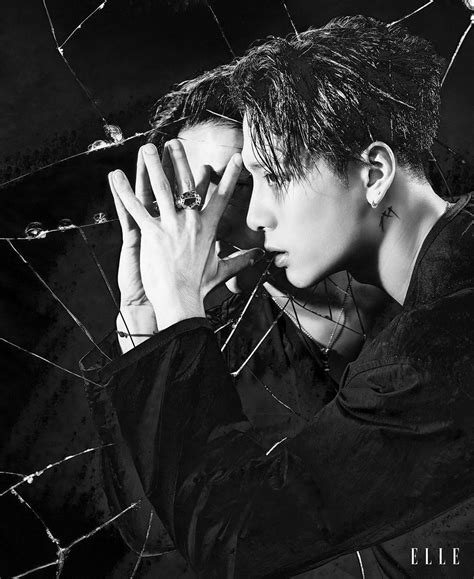 221028 Got7 Jackson Wang On The Cover Of Elle Singapore November Issue
