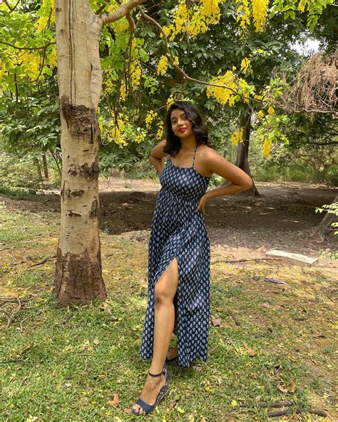 __rush_me_ Rashmi Prasad : r/desibeautifulthighs