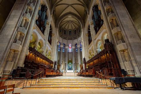 Interior View of the Cathedral Church of Saint John the Divine ...