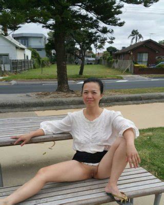 Chinese Milf Flashing In Public Porn Pictures Xxx Photos Sex Images Pictoa