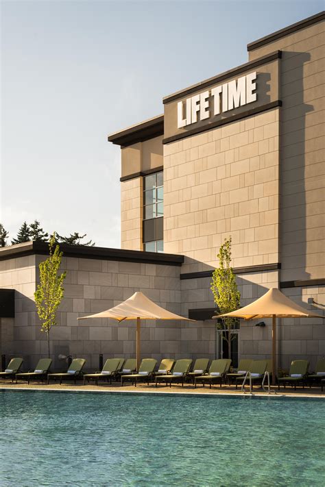 Lifetime Gym Luxury Health Club & Fitness Center PENN 1 , NY | Life