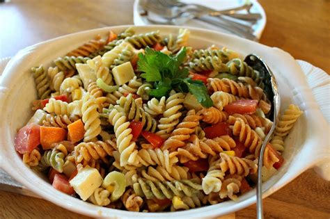 Super Simple Pasta Salad Side Dish