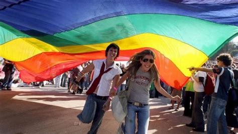 La Comunidad Lgtb De Am Rica Latina Encuentran Su Lugar Con El Gpsgay Minuto