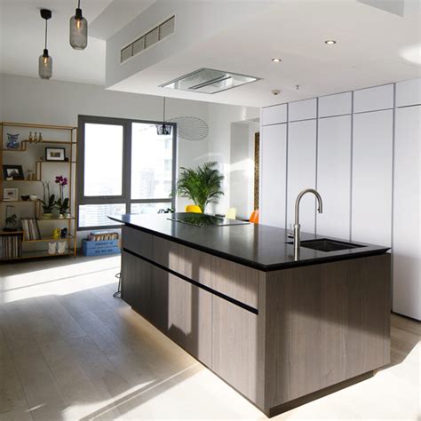 Idea Kitchen Design at Downtown, Dubai - Modern - Kitchen - Other - by ...