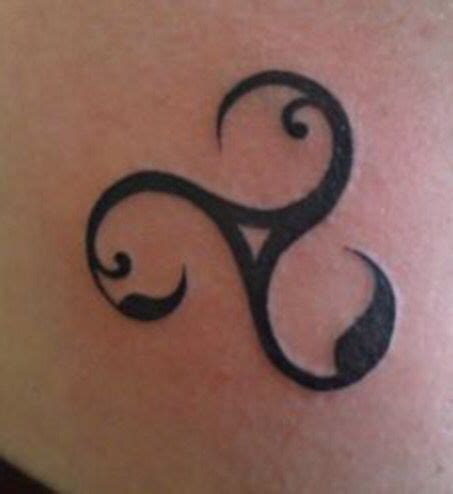 Triskelion Symbol Triskele Tattoo Tattoos Tattoos With Meaning