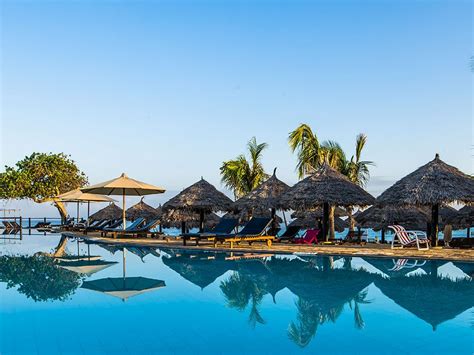 Hotel The Royal Zanzibar Beach Resort Zanzibar Nungwi 1 402 € Invia