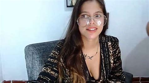 CharmedDoll Naked Stripping On Cam For Live Sex Video Chat Gyrls