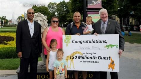 Brookfield Zoo welcomes 150 millionth guest - ABC7 Chicago