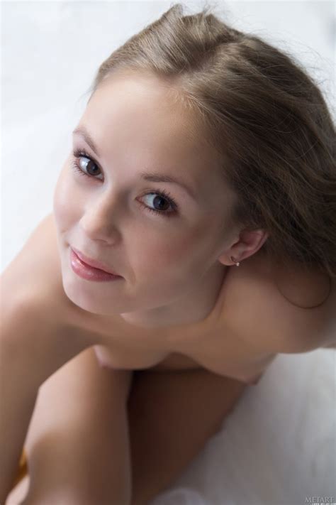 Glamorous Teen Caesaria A Proudly Shows Her Natural Body Hairy Pussy CoedCherry