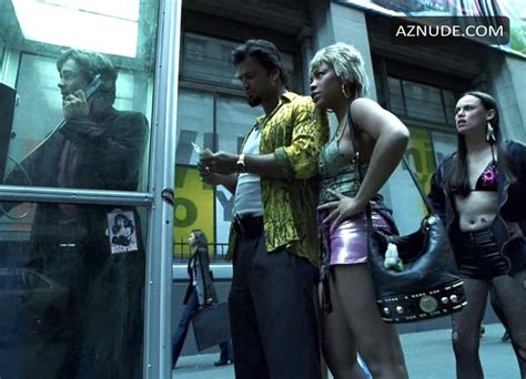 ARIAN WARING ASH Nude AZNude