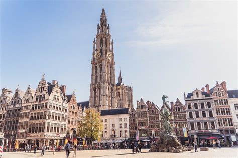One Day in Antwerp Itinerary: Best Things to do in Antwerp | solosophie