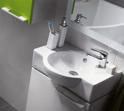 Маленький умывальник с тумбой в интерьере (78 фото) - красивые картинки ...