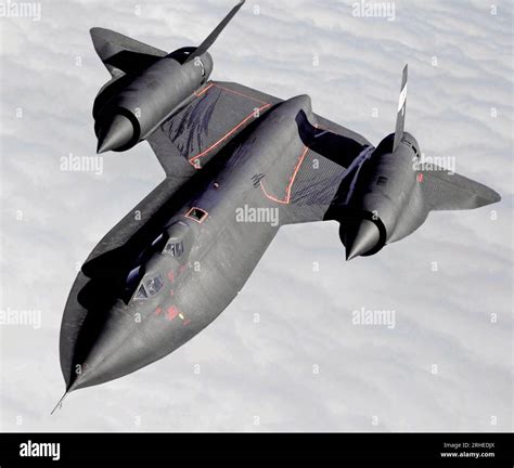 LOCKHEED SR-71 BLACKBIRD Stock Photo - Alamy