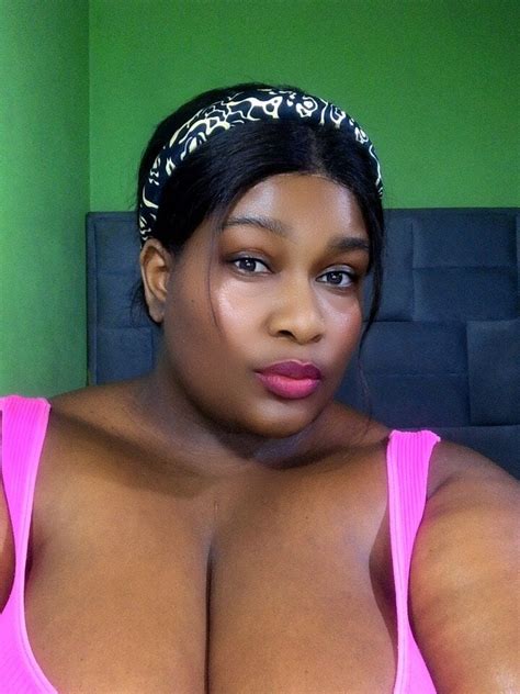 Chubby Close Up Sex AllFatPics