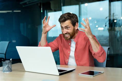 180+ Angry Man Yelling On Computer Screen Stock Photos, Pictures ...