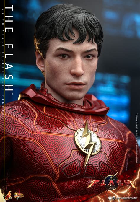 Hot Toys MMS 713 The Flash Hot Toys Complete Checklist