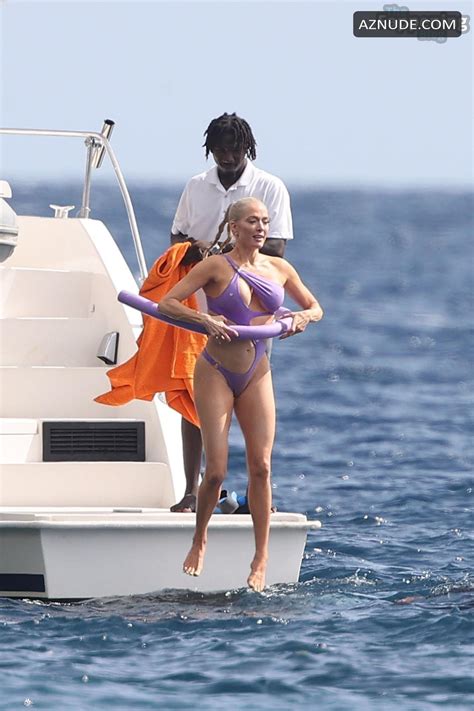 Erika Jayne Sexy Seen With Kyle Richards And Dorit Kemsley Showing Off Her Hot Bikini Body At
