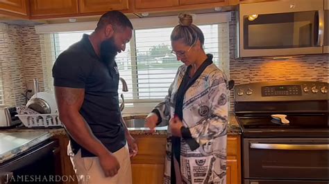 Black Milf Seduces White Guy Search Xnxx