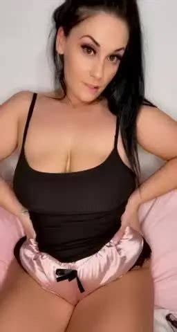 Is My Thick MILF Bod Breedable Still Scrolller