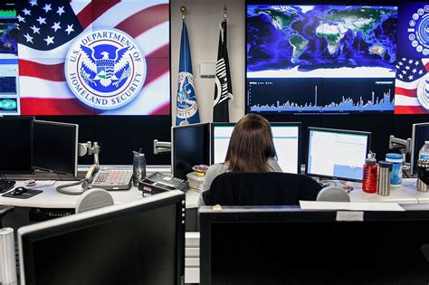 A Look Inside The Department Of Homeland Security S Cyber Hub Vox