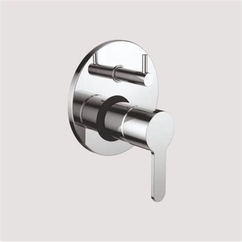 Brass Single Lever Diverter At Rs 2300 Piece Bathroom Accessories In