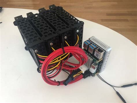 Hot Swapable 3 5 Hard Disk Cabinet For Nano Pi M4Free STL File For Cults