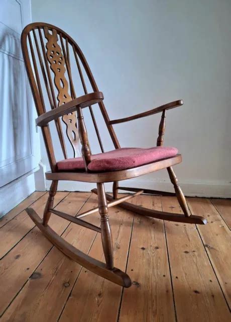 ROCKING CHAIR ANCIEN Windsor fauteuil à bascule vintage EUR 280 00