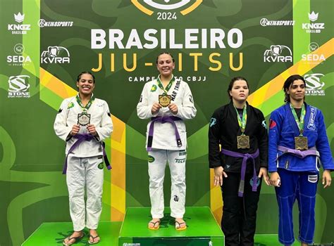 Brasileiro De Jiu Jitsu Promessa Canadense Brilha Em Barueri Sp E