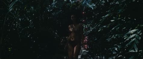 Nude Video Celebs Courtney Eaton Sexy Perfect