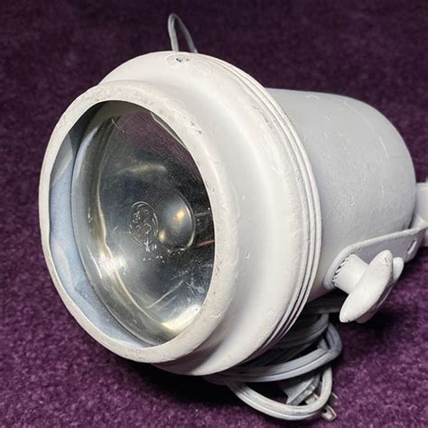 Sold Used Pin Spot White Housing Kinetic Lighting