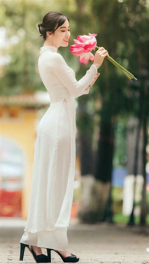 Pin by Khiếu Văn Bằng on Vietnam Traditional Dress AO DAI Áo Dài