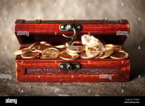 treasure chest gold  silver coin  res stock photography  images