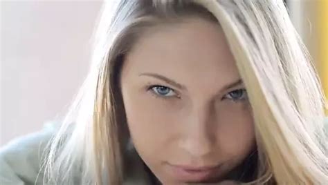 Wundersch Ne Blonde Russische Anal Und Gesichtsbesamung Xhamster