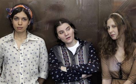 Putin S Russia In The Dock During Pussy Riot Trial