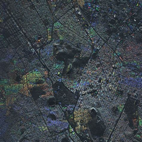 ESA - High-resolution radar satellites launched for Greece