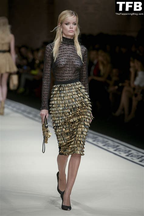 Frida Aasen Displays Her Nude Tits Sexy Legs At Elisabetta Franchis Fashion Show In Milan