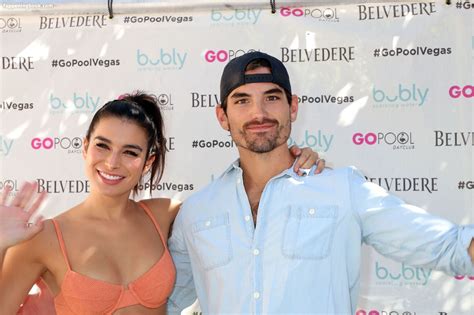 Ashley Iaconetti Nude OnlyFans Leaks Fappening FappeningBook