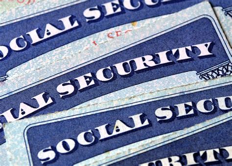 How Much Can You Earn While On Social Security 2024 Rivy Vinita