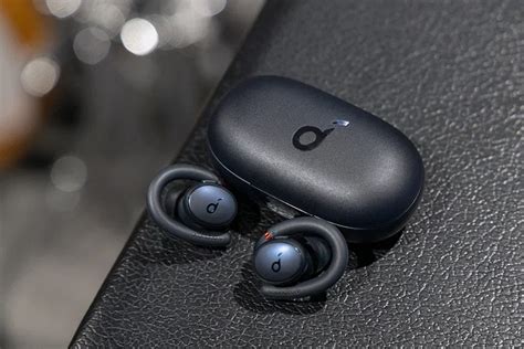 Беспроводные наушники Anker Soundcore Sport X10: шумоподавление, IPX7 и ...