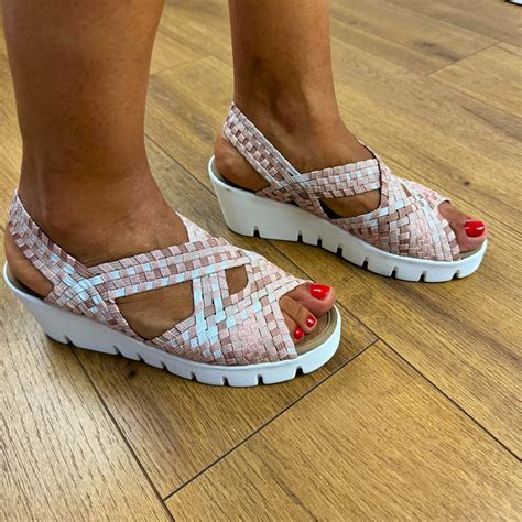 Venti Brighten Nude Ombre Bernie Mev