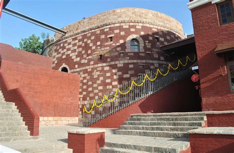 Trace Surats History Through Its Castle Independence Day Special