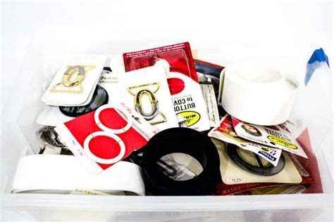Belt Making Supplies Buckles Buttons And More Bunting Online Auctions