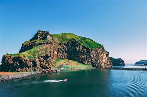 How to Visit Westman Islands + Things to Do on Heimaey Island in Iceland