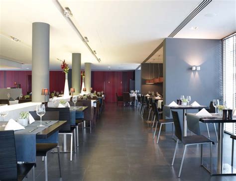 Внутренний блок канального типа VRV-системы Daikin FXMQ50P7 ...