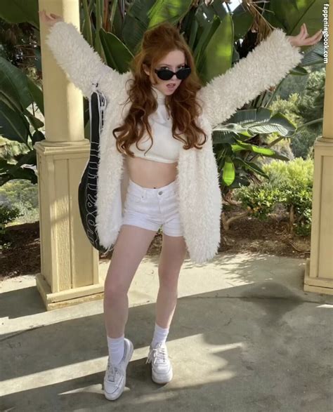 Francesca Capaldi Nude OnlyFans Leaks Fappening Page 5 FappeningBook