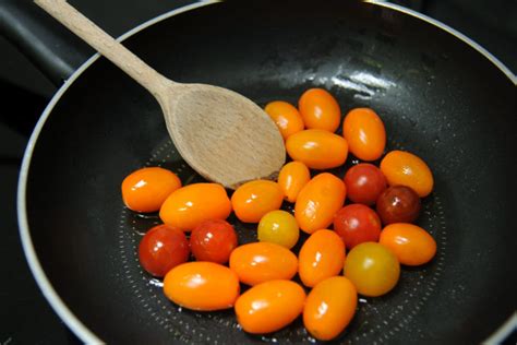 Tomates Cerises R Ties La Po Le Cuisine L Ouest