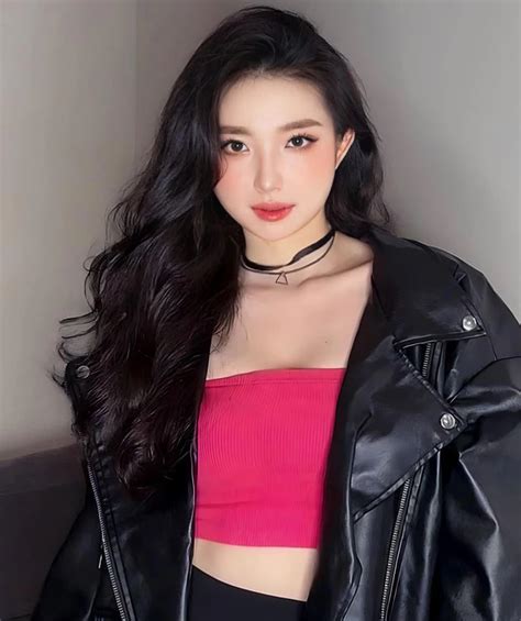 Mê mẩn với nhan sắc hot girl Hà Thành Titanic Nơi mọi thứ được chia sẻ