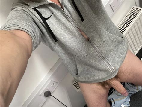 Hard At Work 3 Nude Pics XHamster