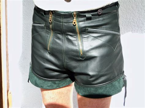 Kategorie 1 Lederhosen Classics Frauen Lederhose Bayerische