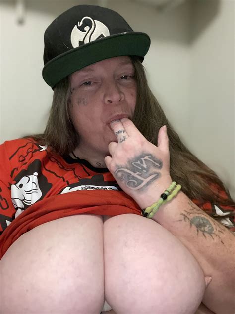 Big Busty Bish Nude Pics Xhamster